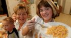 Kraft Dinner to remove synthetic colours from macaroni and cheese